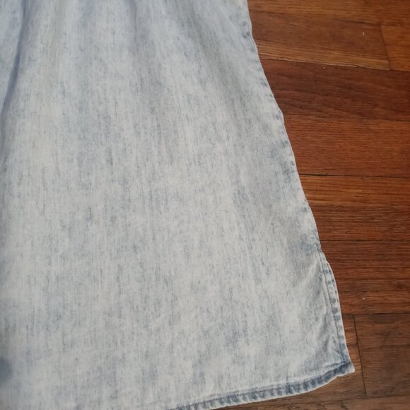 RAILS ruthie button down shirt in light acid wash (S) - Picture 8 of 15